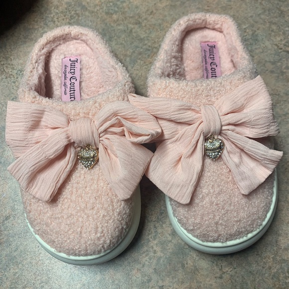 Juicy Couture Shoes - Juicy Couture Slippers
